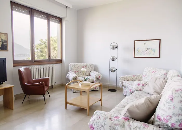 公寓 Ortensia 斯特雷萨